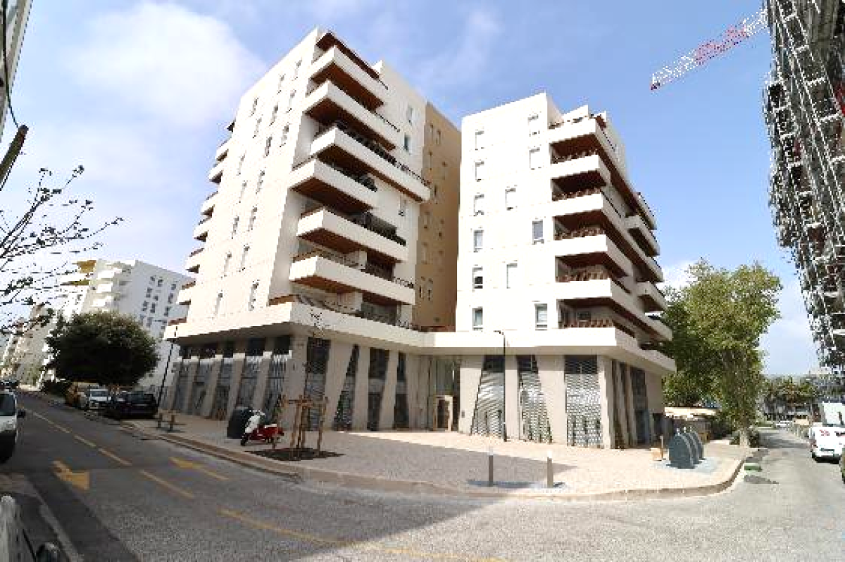 Le Vasco Sète — Façade R+7 logement social — Chantier livraison 2025 — Groupement TLA / MATERIA / Calder / BET Durand